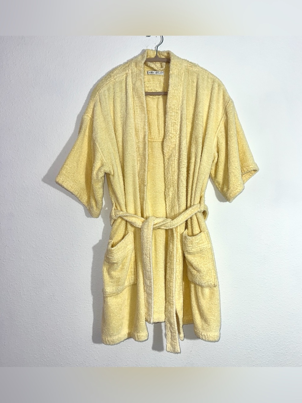 Laura Ashley 90’s Vintage Yellow Terry Cloth Bath Robe Sm/Med